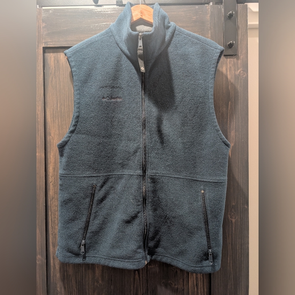 Columbia Men's Dark Gray Fleece Vest